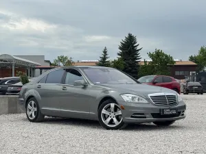 Mercedes-Benz S W221 2010