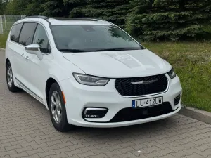 Chrysler Pacifica 2022