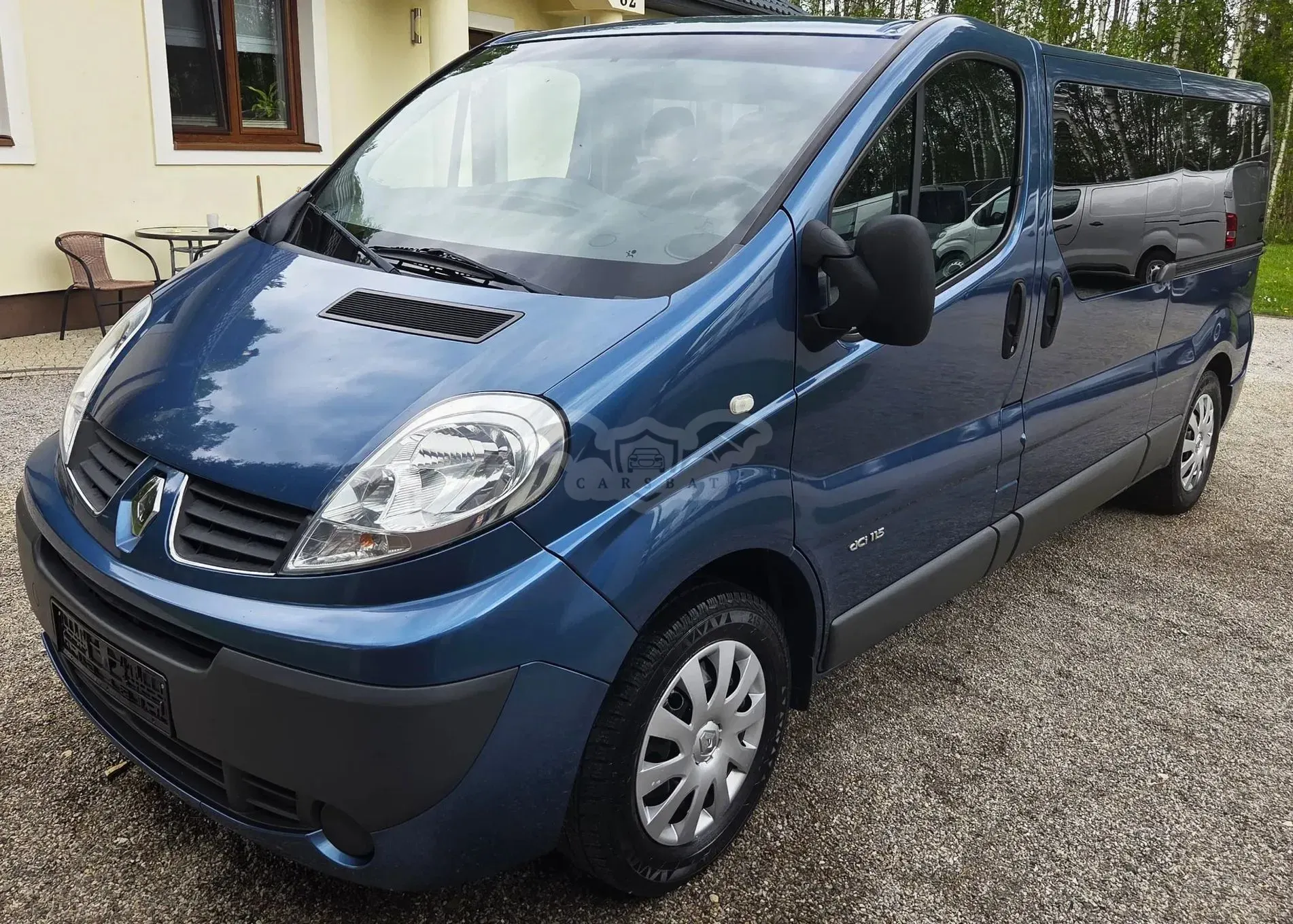 Renault Trafic II Passenger Combi L2H1 Quickshift 2013