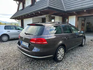 Volkswagen Passat B7 2.0 TDI DPF 4Mot Trendline 2011