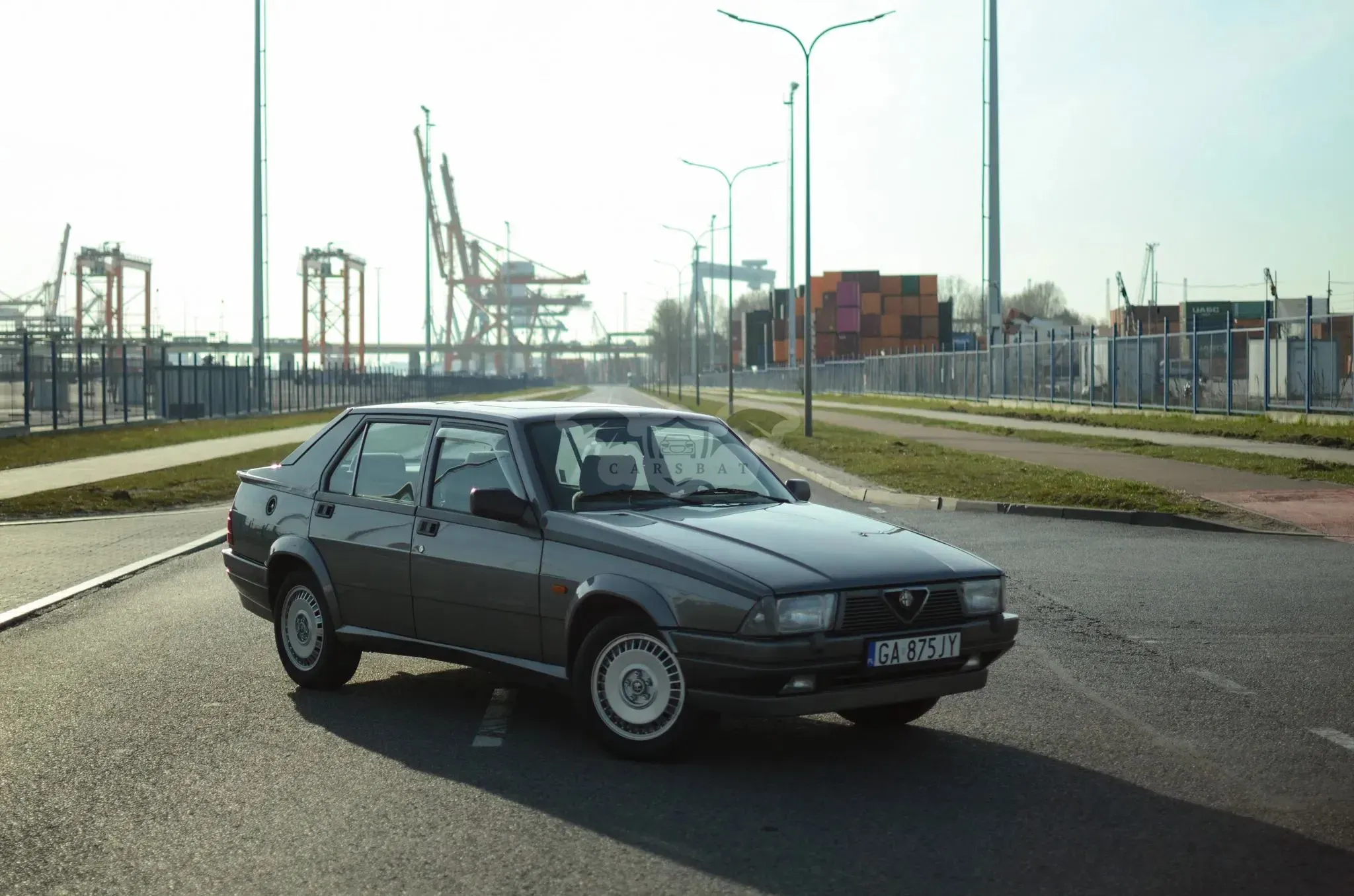 Alfa Romeo 75 2.0 Twin Spark Ltd 1990