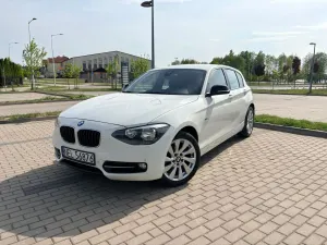 BMW 1 Series F20/F21 116d DPF Edition Sport 2011