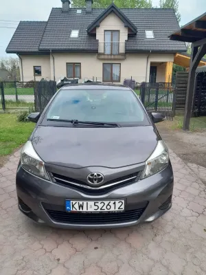Toyota Yaris III 1.0 Sol 2013