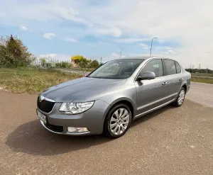 Skoda Superb II 2.0 TDI Elegance 2010