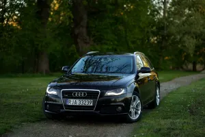 Audi A4 B8 2.0 TDI DPF Attraction 2010
