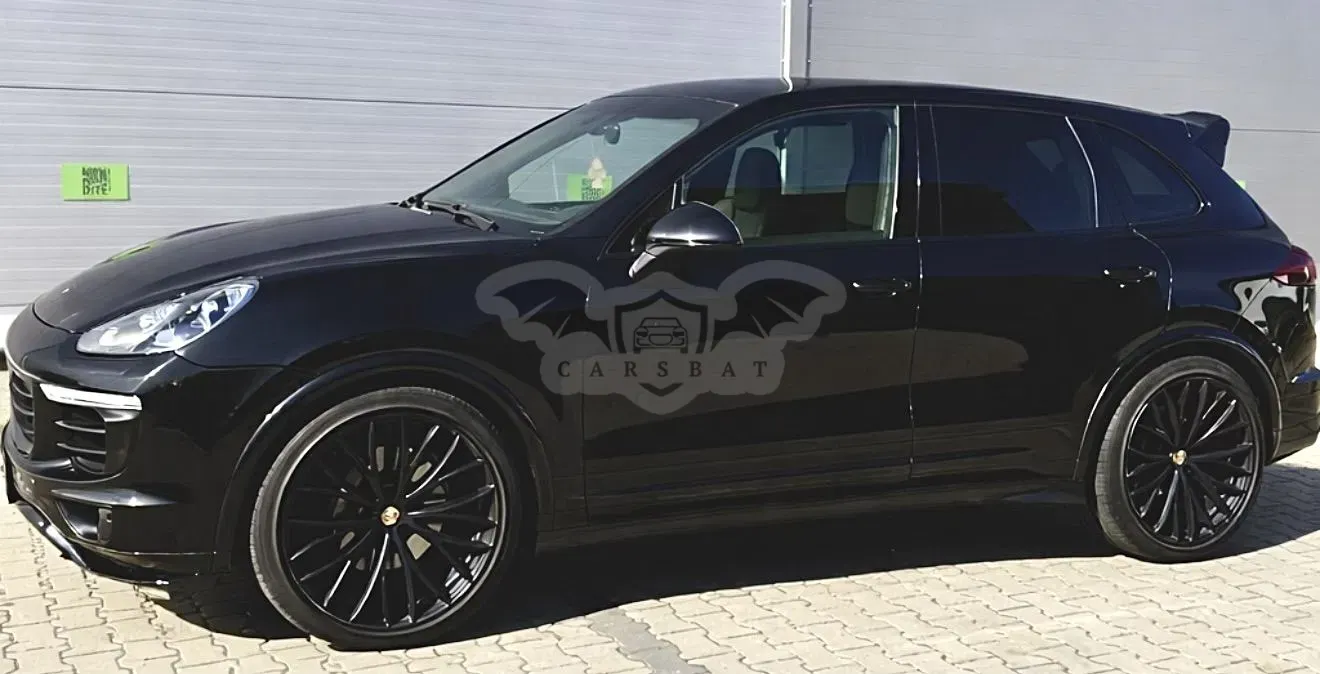 Porsche Cayenne II S Platinum Edition 2015
