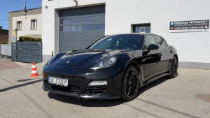 Porsche Panamera Standard 2012