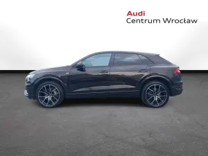 Audi Q8 2023