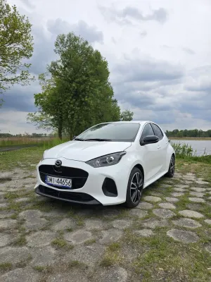 Toyota Yaris IV 1.5 VVT-i Comfort 2025