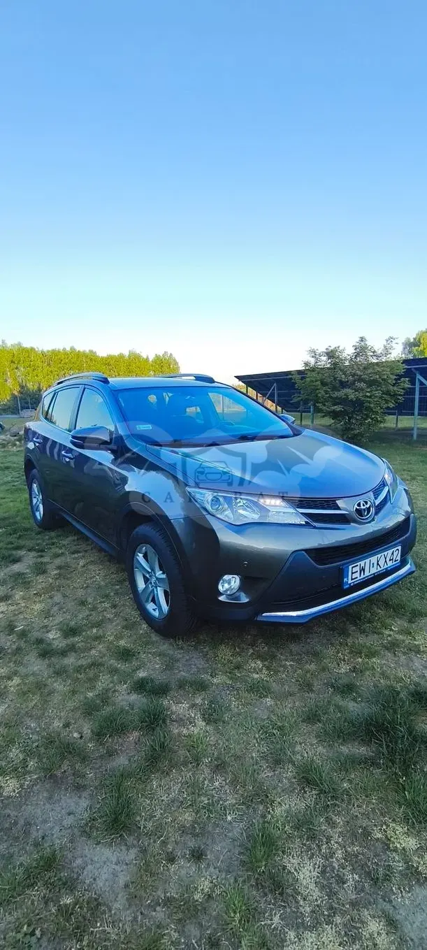 Toyota Rav4 IV 2.0 D-4D Premium 4x2 2014