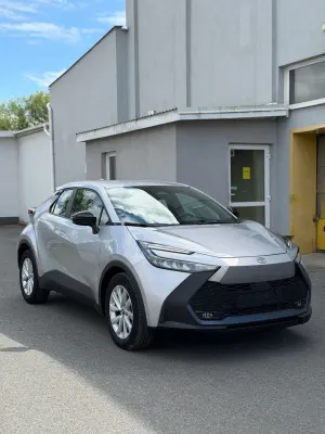 Toyota C-HR 1.8 Hybrid Style 2024