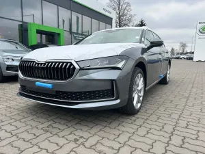 Skoda Superb III 2.0 TDI SCR Drive DSG 2026