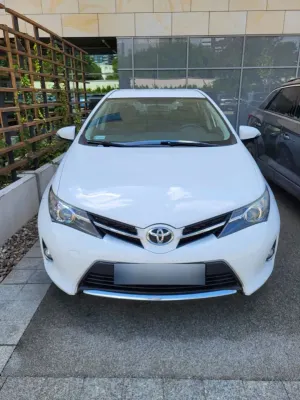 Toyota Auris II 2.0 D-4D Dynamic 2013