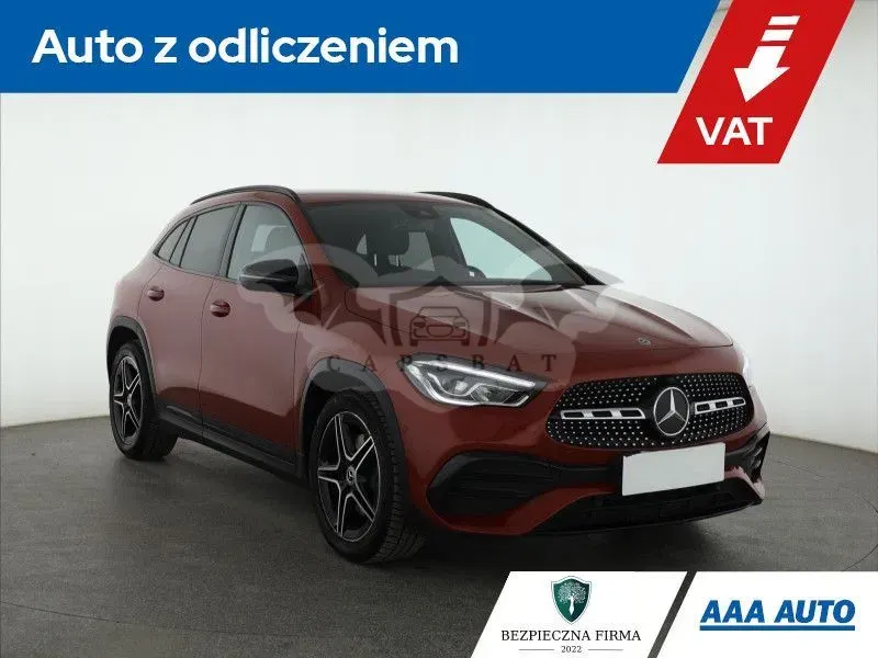 Mercedes-Benz GLA 2020