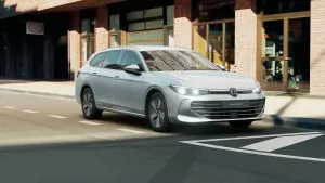 Volkswagen Passat B9 1.5 TSI ACT mHEV Business Plus DSG 2026