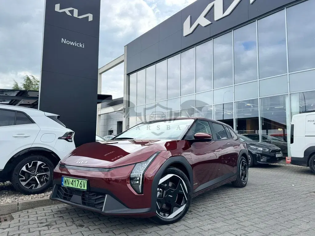Kia EV4 81.4kWh Business Line 2025