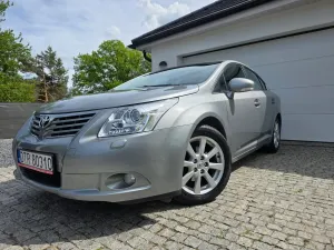 Toyota Avensis III 1.8 Sol plus 2009