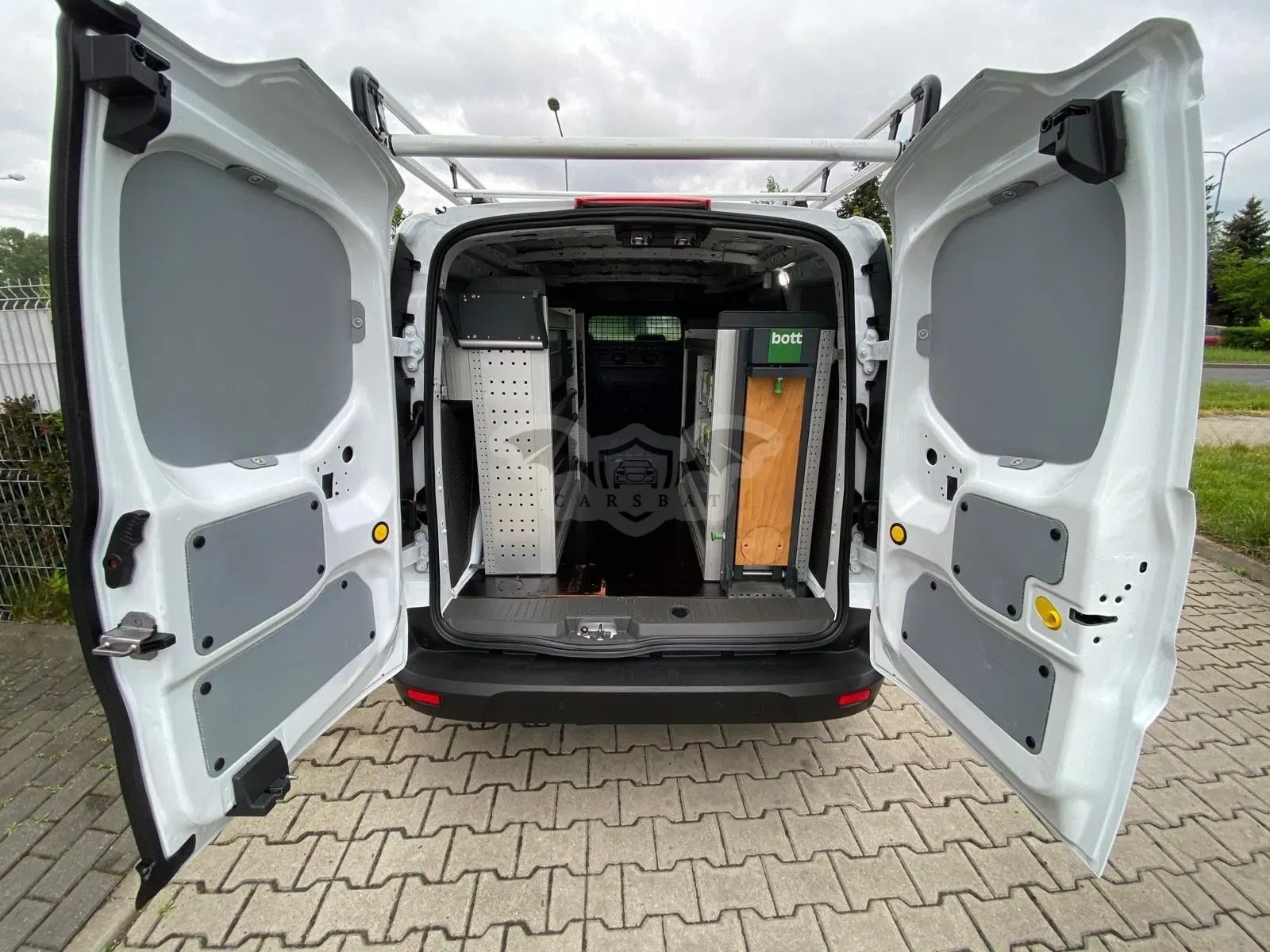 Ford Transit 2021