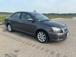 Toyota Avensis II 2.0 D-4D 2007