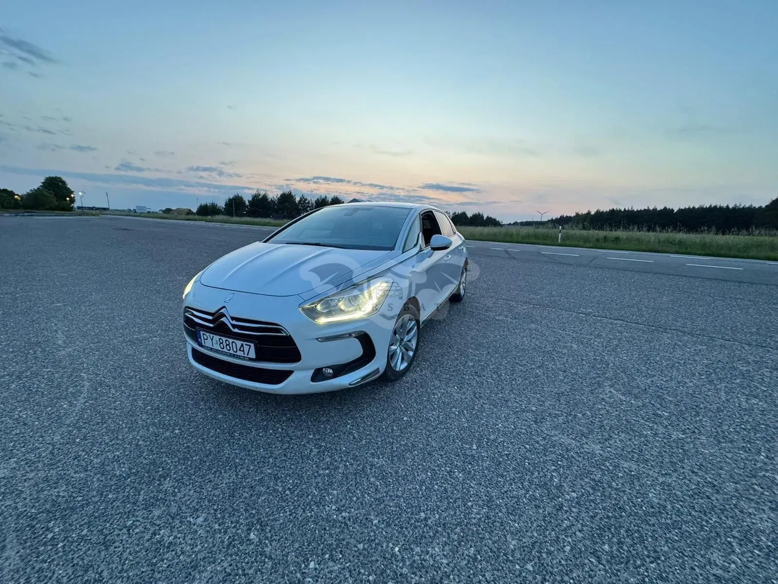 Citroën DS5 e-HDi 115 EGS6 Chic 2012