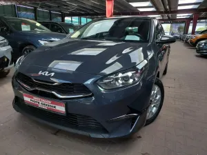 Kia Ceed III 1.5 T-GDI Business Line DCT 2022