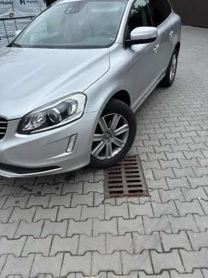 Volvo XC60 I D4 Drive-E Momentum 2017