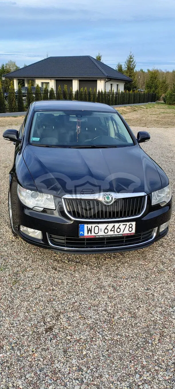 Skoda Superb II 1.6 TDI Exclusive 2011