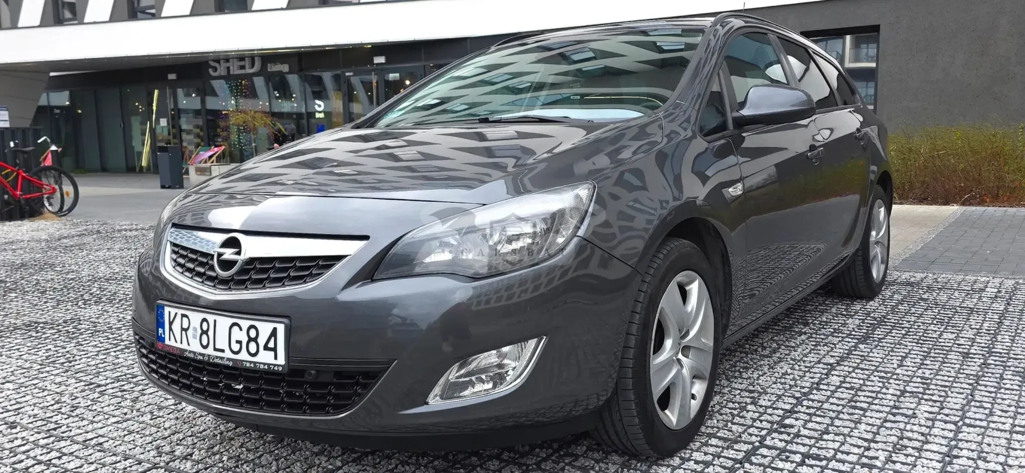 Opel Astra J 1.4 Turbo Cosmo 2011