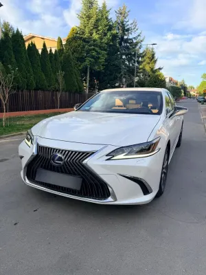 Lexus ES 300h Prestige 2019