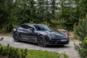 Porsche Panamera 4S 2021