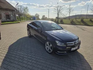 Mercedes-Benz C W204 180 BlueEFFICIENCY 7G-TRONIC 2011
