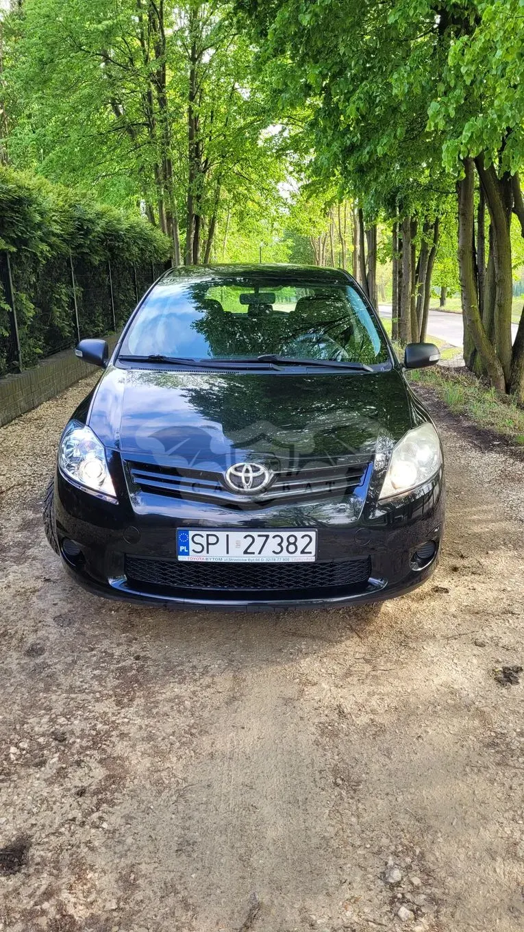 Toyota Auris I 1.33 VVT-i Life 2011