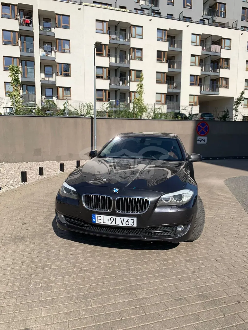 BMW 5 Series F10/F11 523i 2010