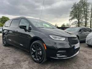 Chrysler Pacifica 2022