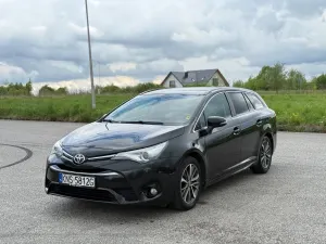 Toyota Avensis III 2.0 D-4D Active Business 2017