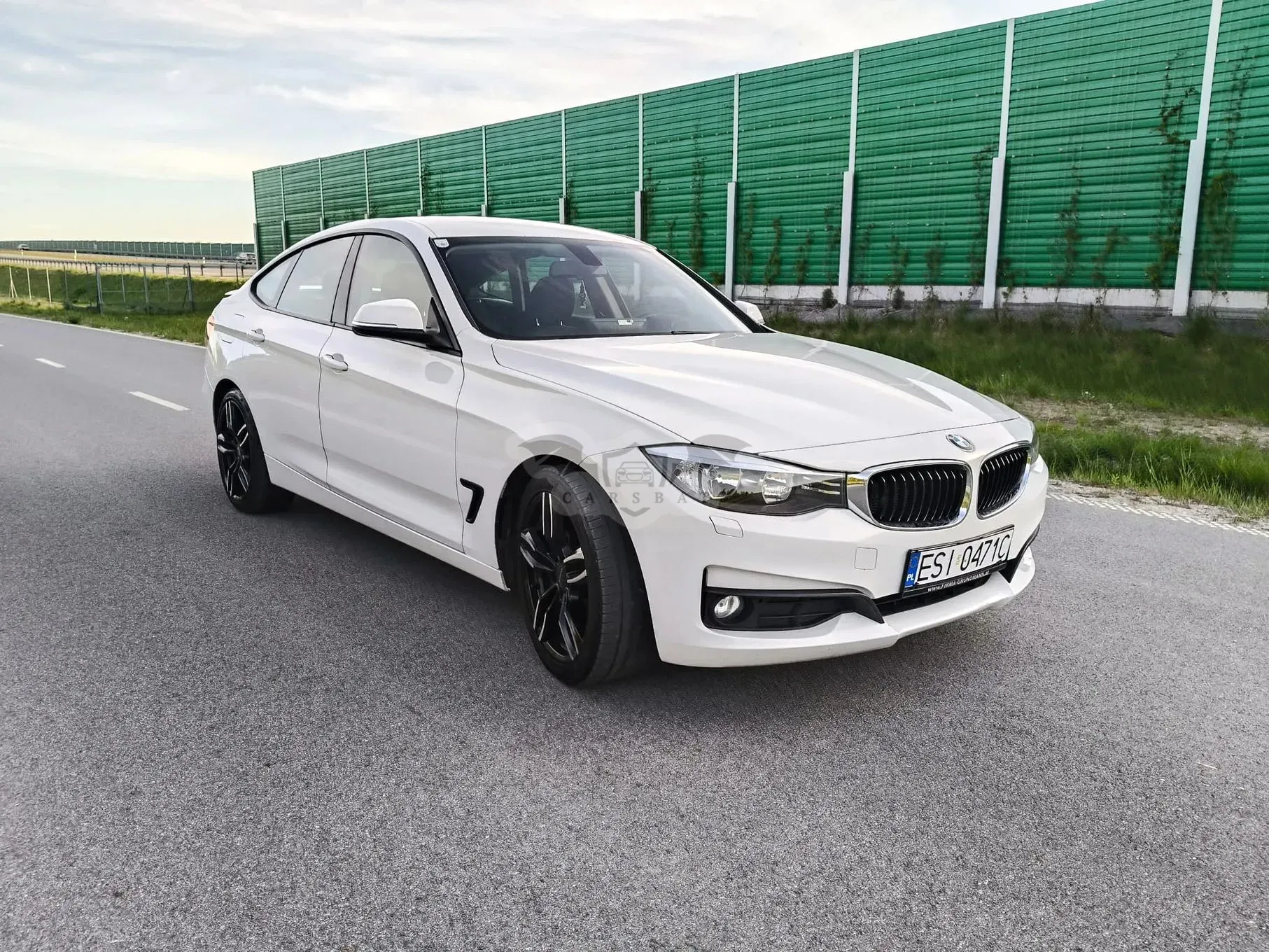 BMW 3 Series F30/F31 318d Sport Line 2014