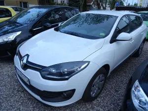 Renault Megane III 1.6 16V 110 Authentique 2015