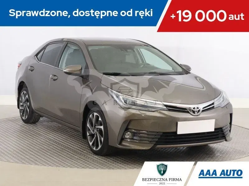 Toyota Corolla Seria E16 2018