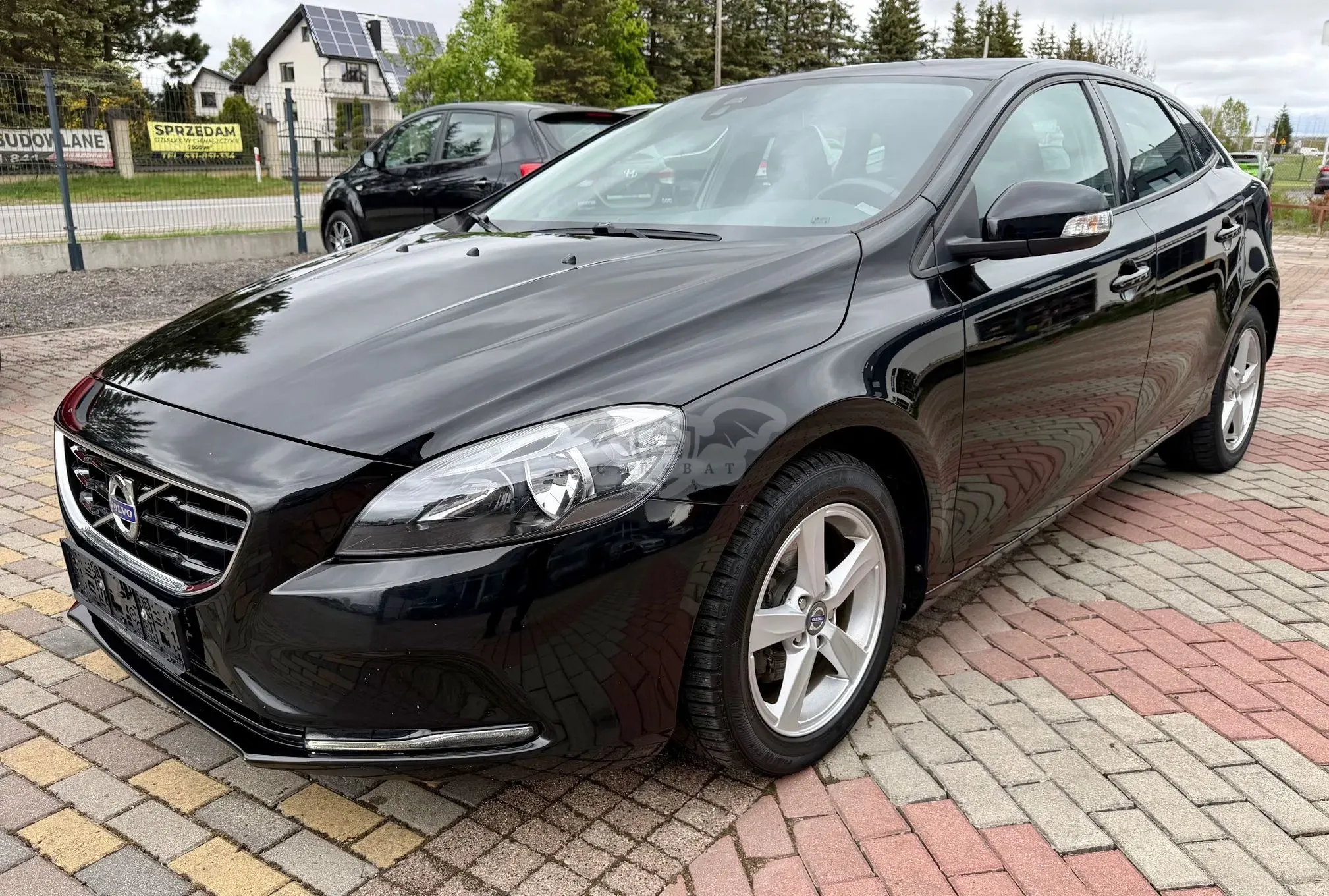 Volvo V40 II D2 Momentum 2013
