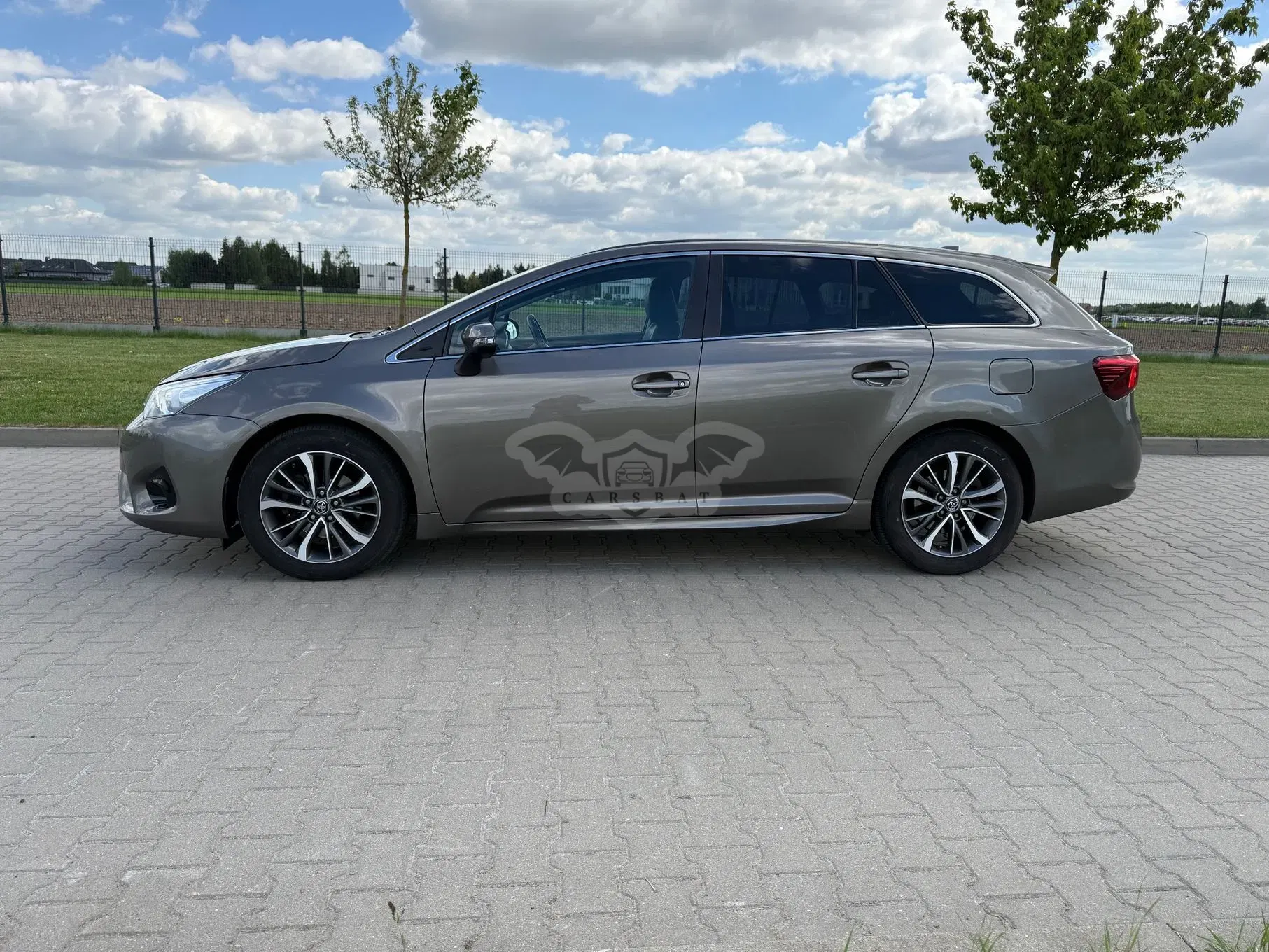 Toyota Avensis III 1.8 Prestige 2016