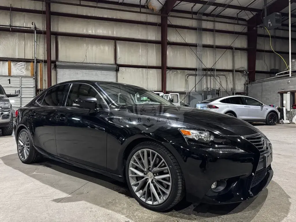Lexus IS III 200t Prestige 2016