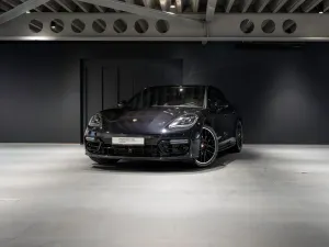 Porsche Panamera 4 Platinum Edition 2022