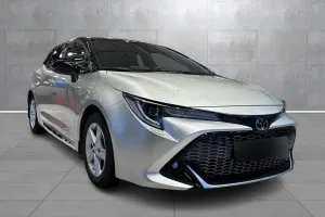 Toyota Corolla Seria E21 1.8 2022