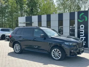 BMW X7 G07 2020