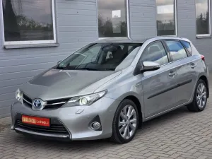 Toyota Auris II 1.8 HSD Luna 2012