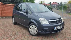 Opel Meriva I 1.6 16V Cosmo 2009