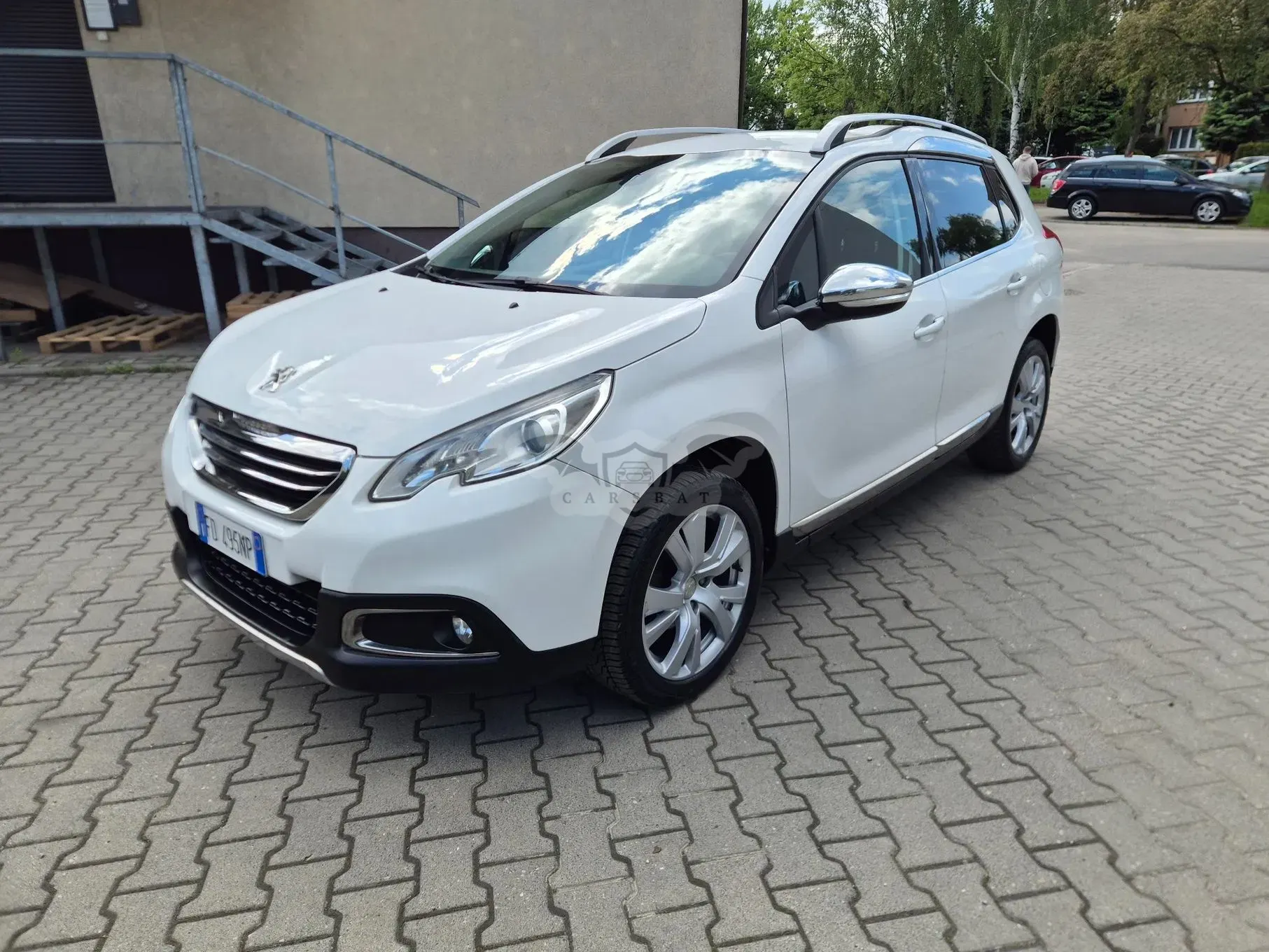 Peugeot 2008 I BlueHDi 100 STOP & START Allure 2016