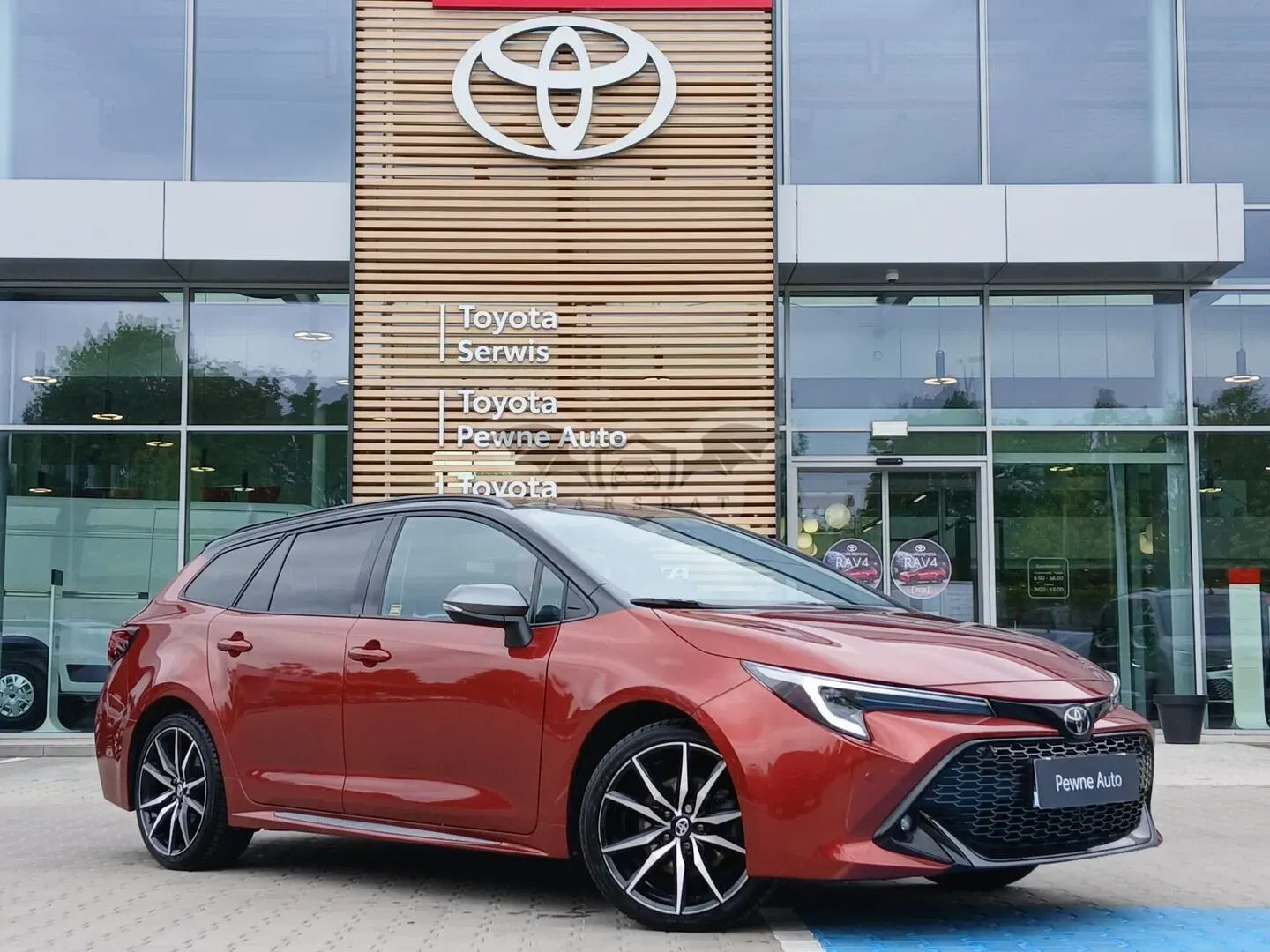 Toyota Corolla Seria E21 2025