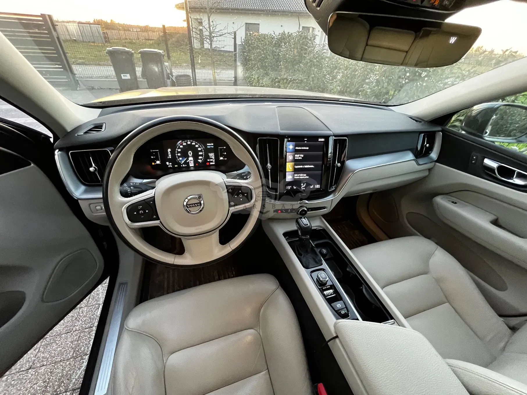 Volvo XC60 II T5 Momentum Pro 2019