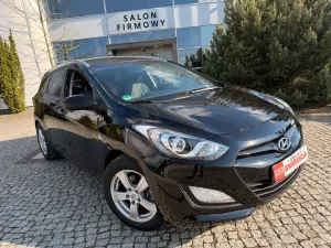 Hyundai i30 II i30cw 1.4 Fifa World Cup Edition 2014